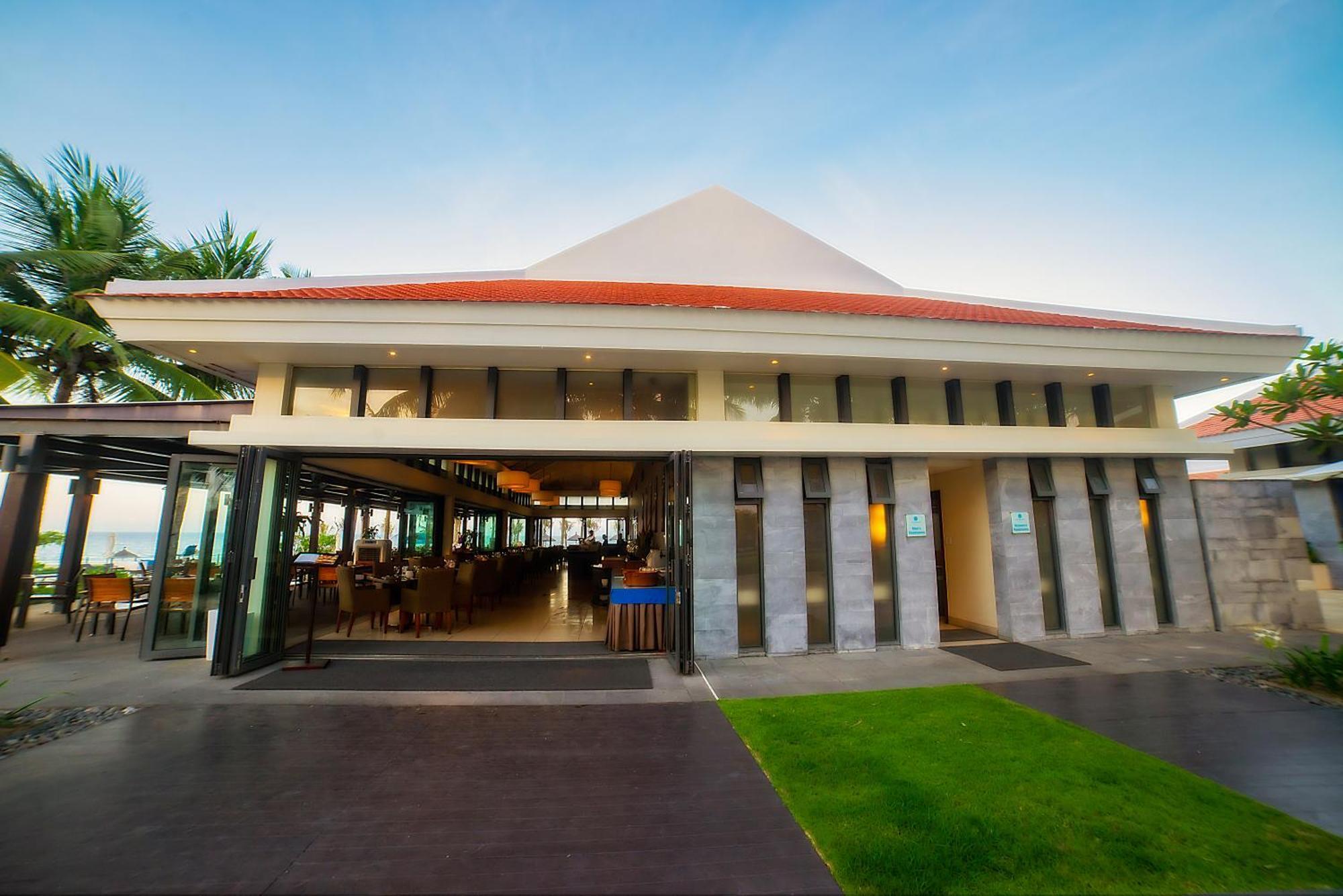The Ocean Resort Danang Exterior photo